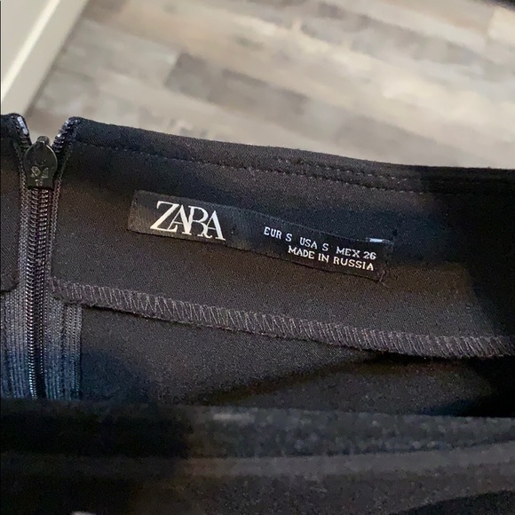 🖤 Elegant Black Dress 🖤 - Picture 4 of 4